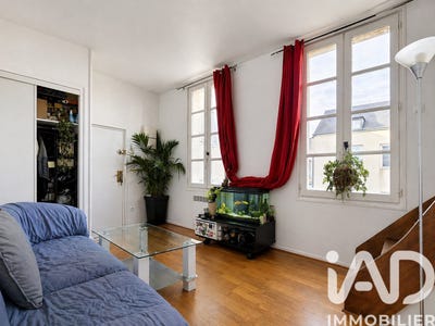 /international/fr/chartres-centre-val-de-loire-310107618579/