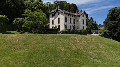 /international/fr/saint-bonnet-le-chateau-centre-val-de-loire-310104797686/