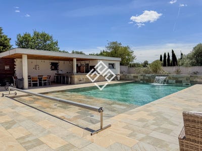 /international/fr/cuxac-d-aude-languedoc-roussillon-310108943716/