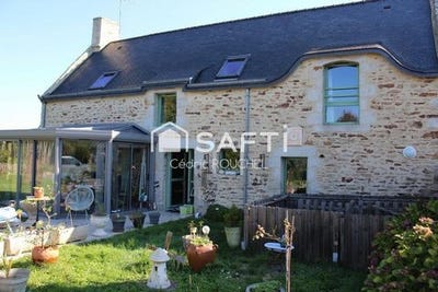 /international/fr/pont-scorff-brittany-310102674617/