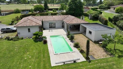 /international/fr/castelnau-d-auzan-midi-pyrenees-310108790038/