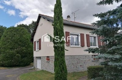 /international/fr/chateaubriant-pays-de-la-loire-310107366037/