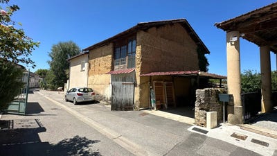 /international/fr/hostun-rhone-310103224702/