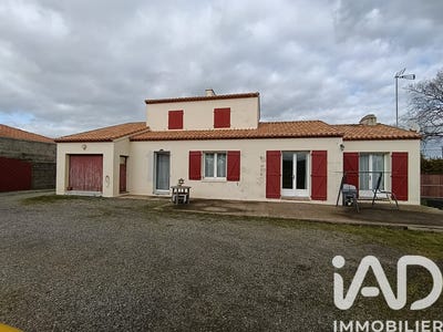 /international/fr/la-plaine-sur-mer-pays-de-la-loire-310105340374/