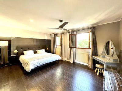 /international/fr/antibes-hh-15589210-antibes-provence-alpes-cote-d-azur-310100958333/