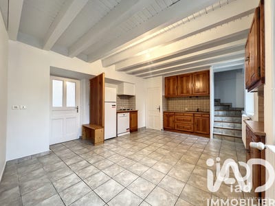 /international/fr/aiguilhe-auvergne-310106409082/