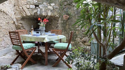 /international/fr/saint-laurent-de-carnols-languedoc-roussillon-310107556842/