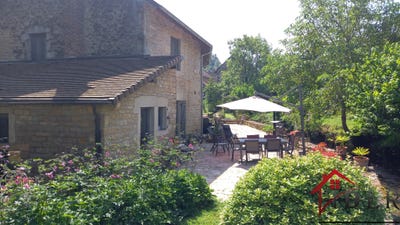 /international/fr/macornay-franche-comte-310108418881/