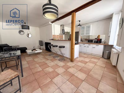 /international/fr/crepy-en-valois-picardie-310102894810/