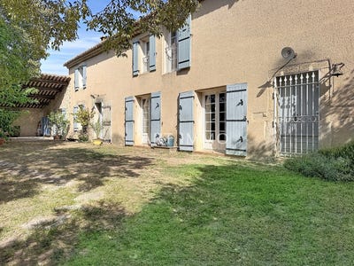 /international/fr/robion-provence-alpes-cote-d-azur-310119983453/