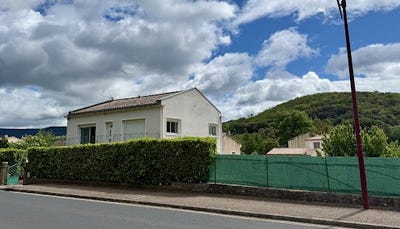 /international/fr/la-tour-sur-orb-languedoc-roussillon-310108212702/