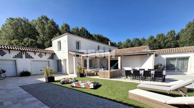 /international/fr/saujon-charente-310099710542/
