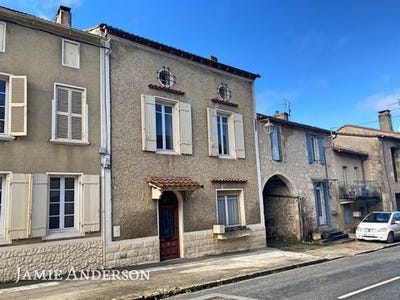/international/fr/gensac-aquitaine-120089921532/