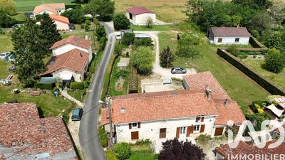 /international/fr/jousse-charente-310108598427/