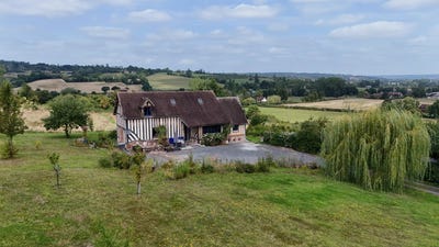 /international/fr/200-route-de-la-chapelle-val-de-vie-ardennes-310101531710/?lang=it