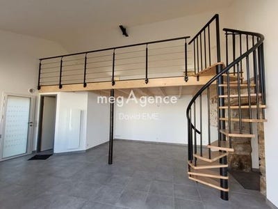 /international/fr/saint-etienne-du-bois-pays-de-la-loire-120097024729/?lang=fr