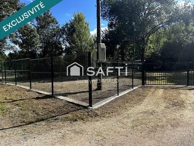 /international/fr/murs-erigne-pays-de-la-loire-310103617873/
