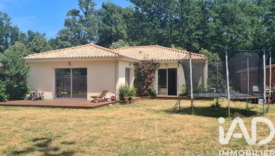 /international/fr/le-pian-medoc-aquitaine-310104830522/