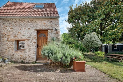 /international/fr/leuville-sur-orge-ile-de-france-310099898803/