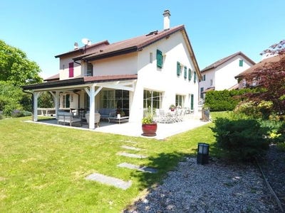 /international/fr/beaumont-ile-de-france-310098892224/
