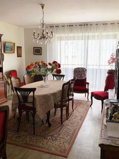 /international/fr/bourges-centre-val-de-loire-310102398941/