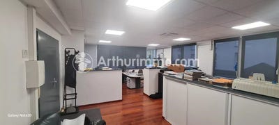 /international/fr/1-allee-de-la-combe-lissieu-rhone-310107623145/