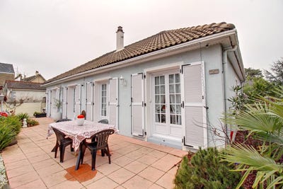 /international/fr/eragny-ile-de-france-310100828767/