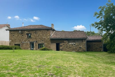 /international/fr/champagnac-la-riviere-limousin-310107600247/