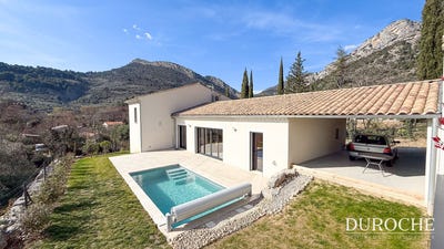 /international/fr/buis-les-baronnies-rhone-310106912665/