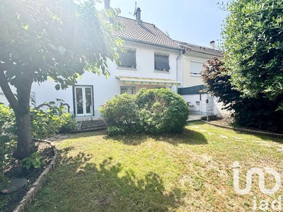 /international/fr/ormesson-sur-marne-ile-de-france-310100289446/
