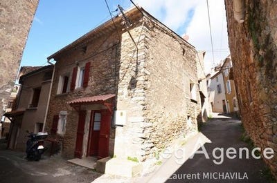 /international/fr/faugeres-languedoc-roussillon-310105946433/
