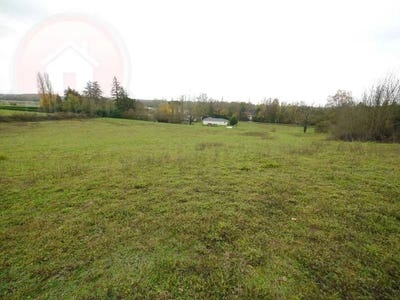 /international/fr/saint-aubin-de-cadelech-aquitaine-310102677533/