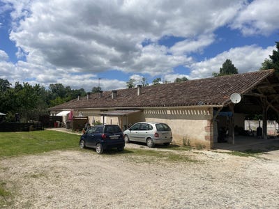 /international/fr/sainte-livrade-sur-lot-aquitaine-310108597065/