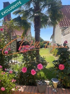 /international/fr/flesselles-picardie-310106195187/