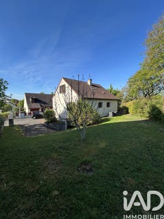 /international/fr/bourges-centre-val-de-loire-310107588148/