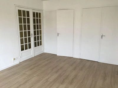 /international/fr/saint-etienne-centre-val-de-loire-310105031589/