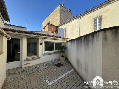 /international/fr/cognac-charente-310105106303/