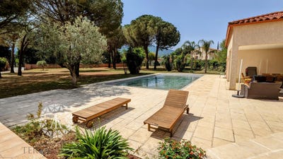 /international/fr/montesquieu-des-alberes-languedoc-roussillon-310101903735/