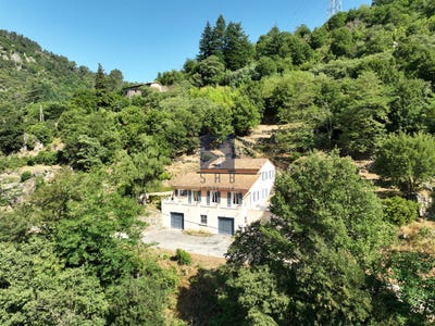 /international/fr/saint-sauveur-de-montagut-rhone-310100762085/?lang=fr