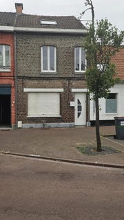 /international/fr/neuville-en-ferrain-calais-310108376623/