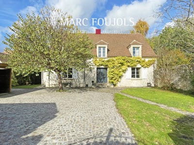 /international/fr/senlis-picardie-310103246961/