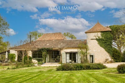 /international/fr/beaumontois-en-perigord-aquitaine-310107414850/