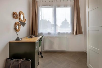 /international/fr/rue-des-roses-bron-rhone-310101107632/