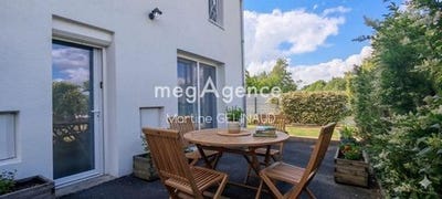 /international/fr/saintes-charente-310104838355/