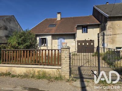 /international/fr/montigny-mornay-villeneuve-sur-vingeanne-burgundy-310109147593/
