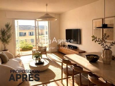 /international/fr/sanary-sur-mer-provence-alpes-cote-d-azur-310108405542/