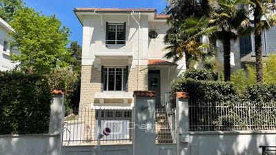 /international/fr/royan-charente-310108329940/