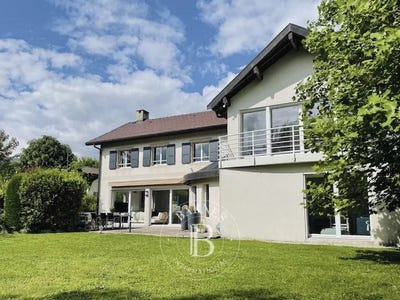 /international/fr/divonne-les-bains-rhone-310101468686/?lang=it
