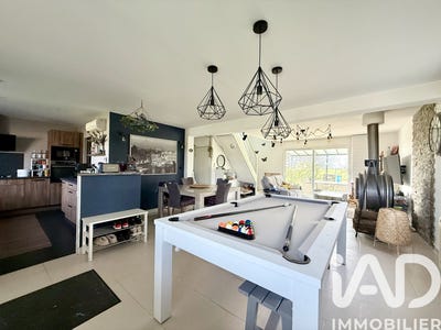 /international/fr/charsonville-centre-val-de-loire-310105430443/