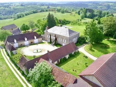 /international/fr/excideuil-aquitaine-120092380092/?lang=zh-tw